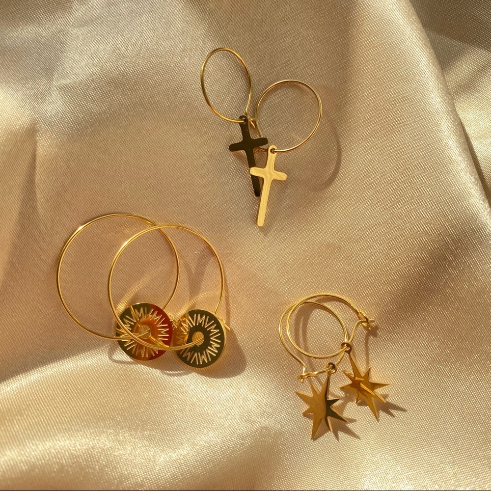 18K Goldplated Charm Hoops Earrings - Picture 8 of 14